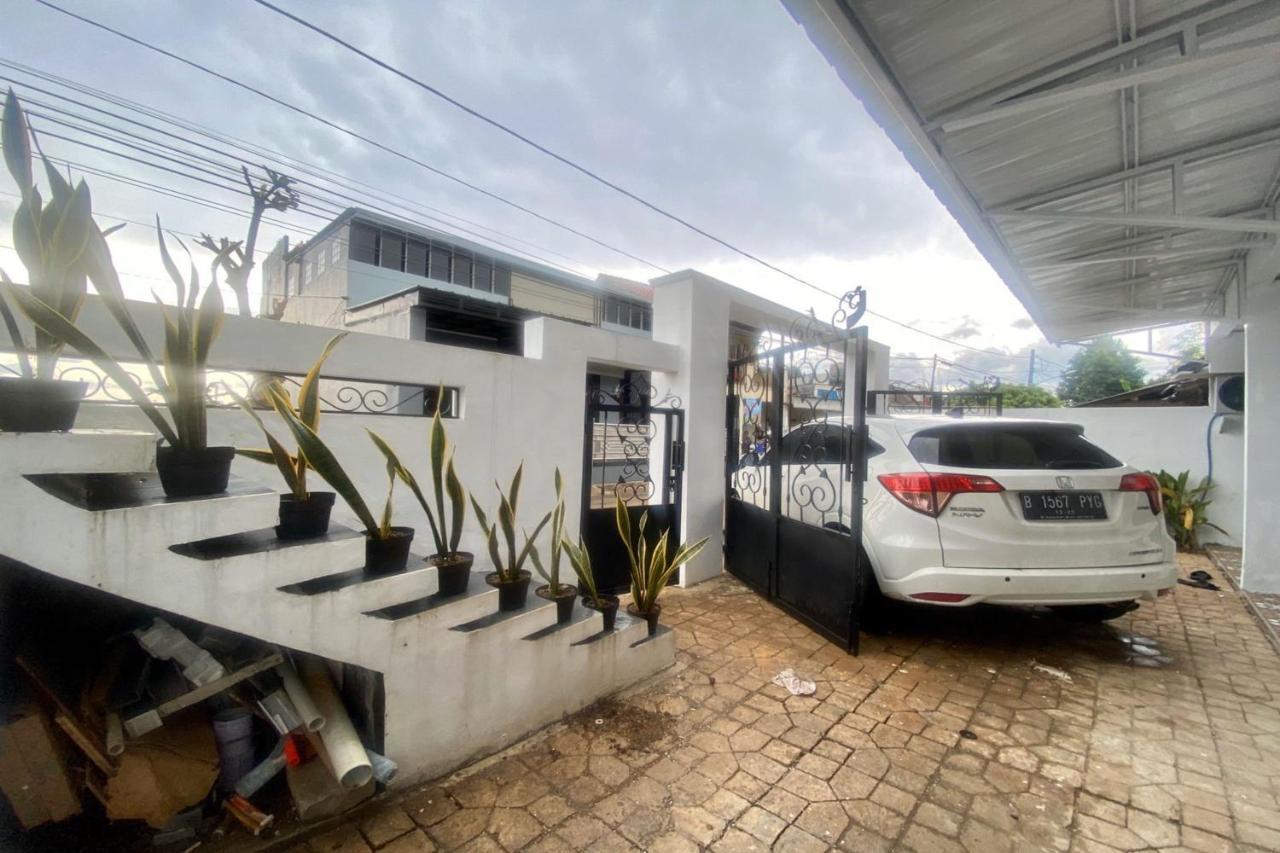 Express O 92147 Nia Residence Депок Екстериор снимка